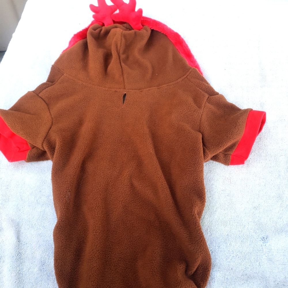 Pet costume, Reindeer costume
